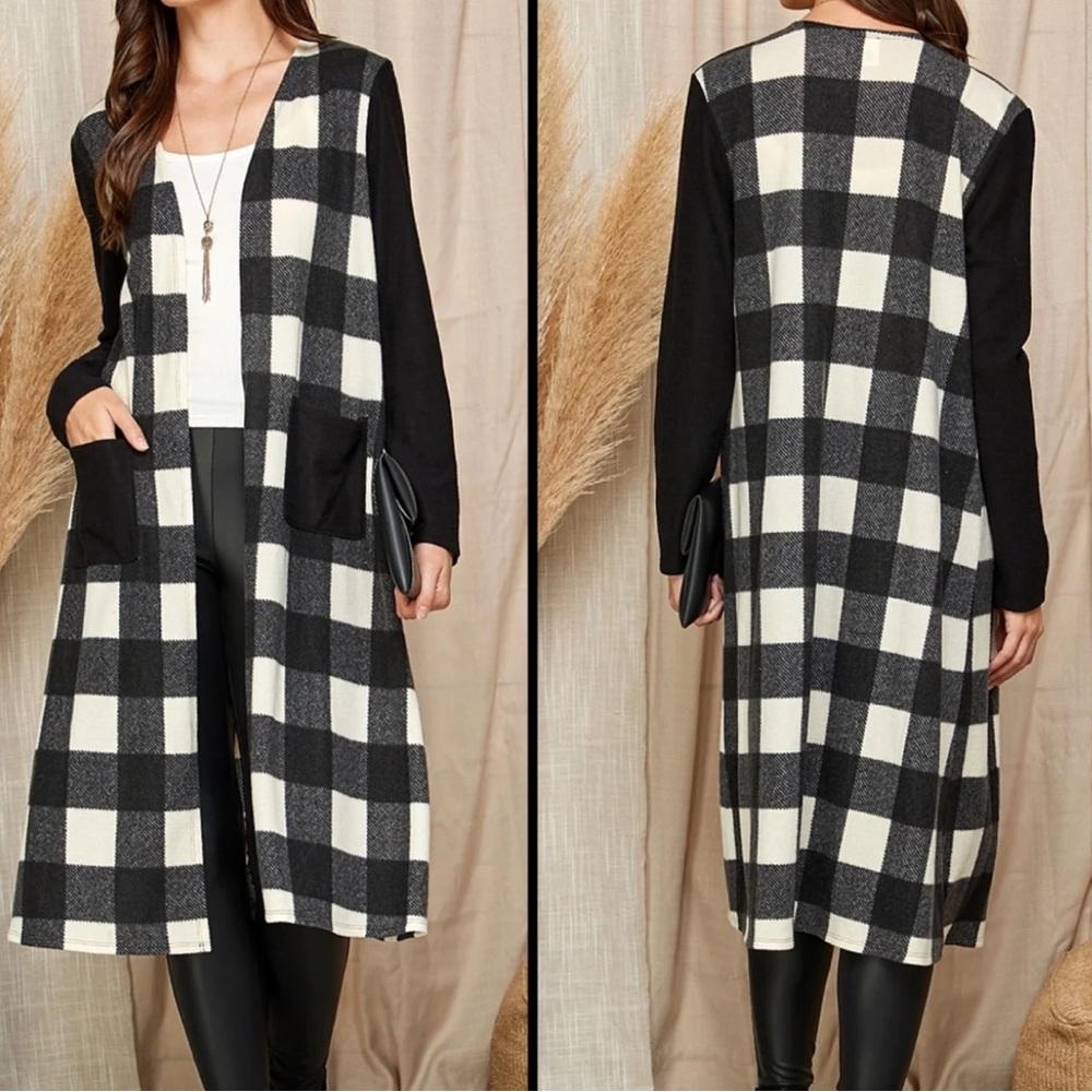 ShopEvelynne Black and White Checkered Cardigan